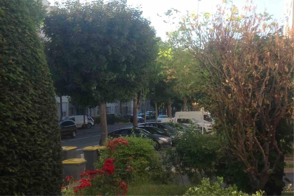 ריימס Cathedrale, Champagne Near, Park And Stores Close מראה חיצוני תמונה